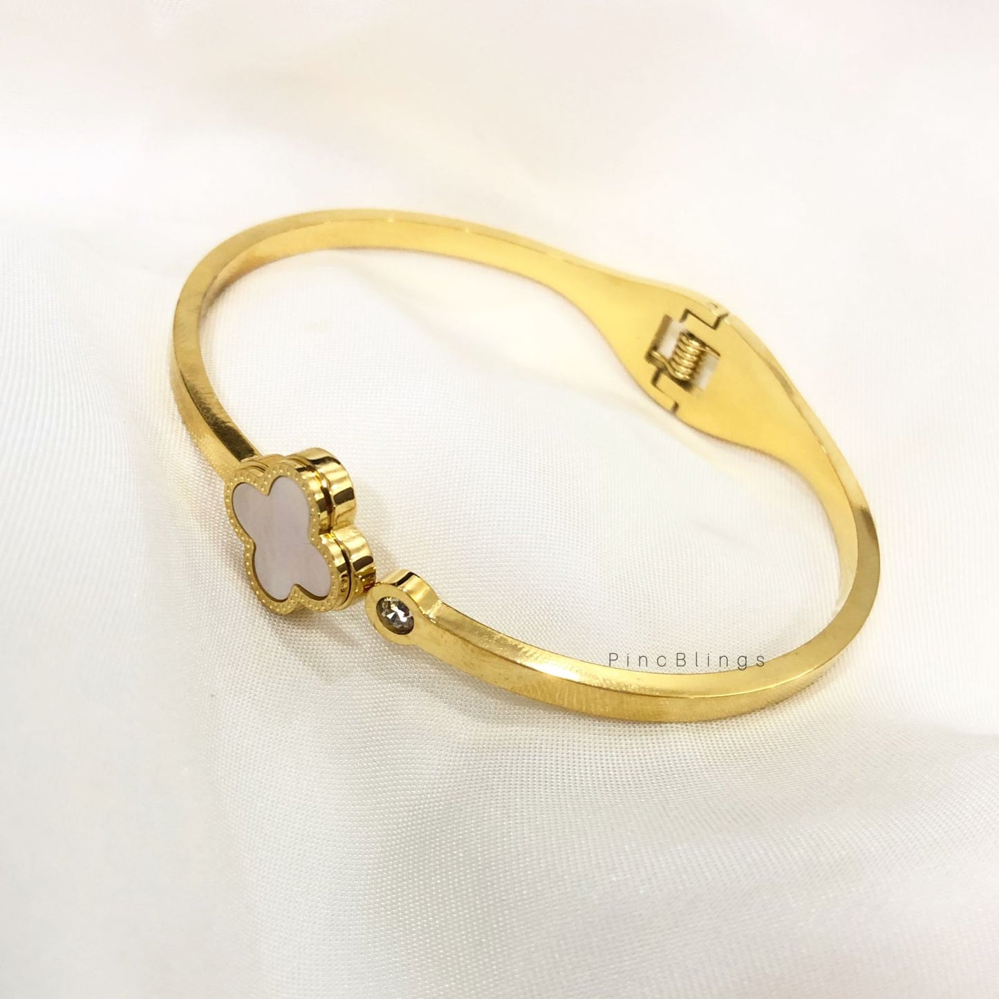 Single Clover Classic Bracelet