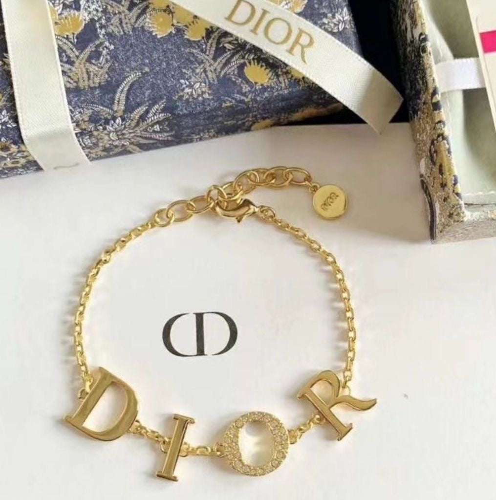 Shimmer Letter Link Bracelet