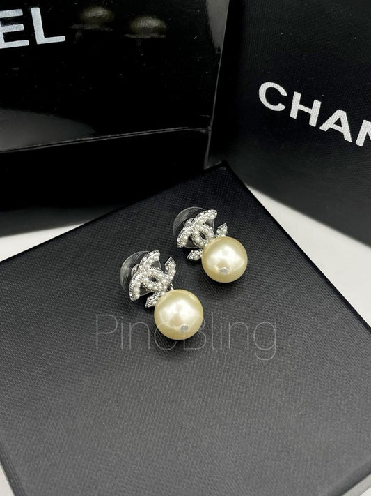 Crystal Pearl Earrings