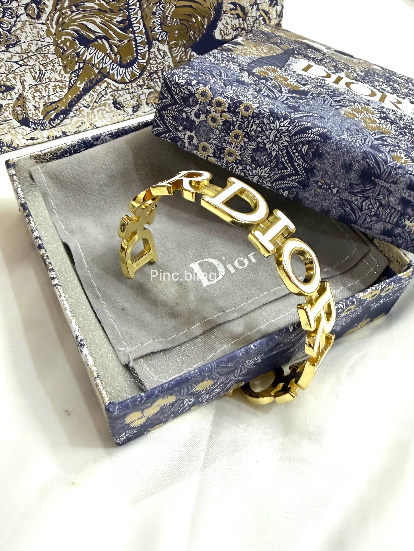 Branded Handcuff DR LxHc