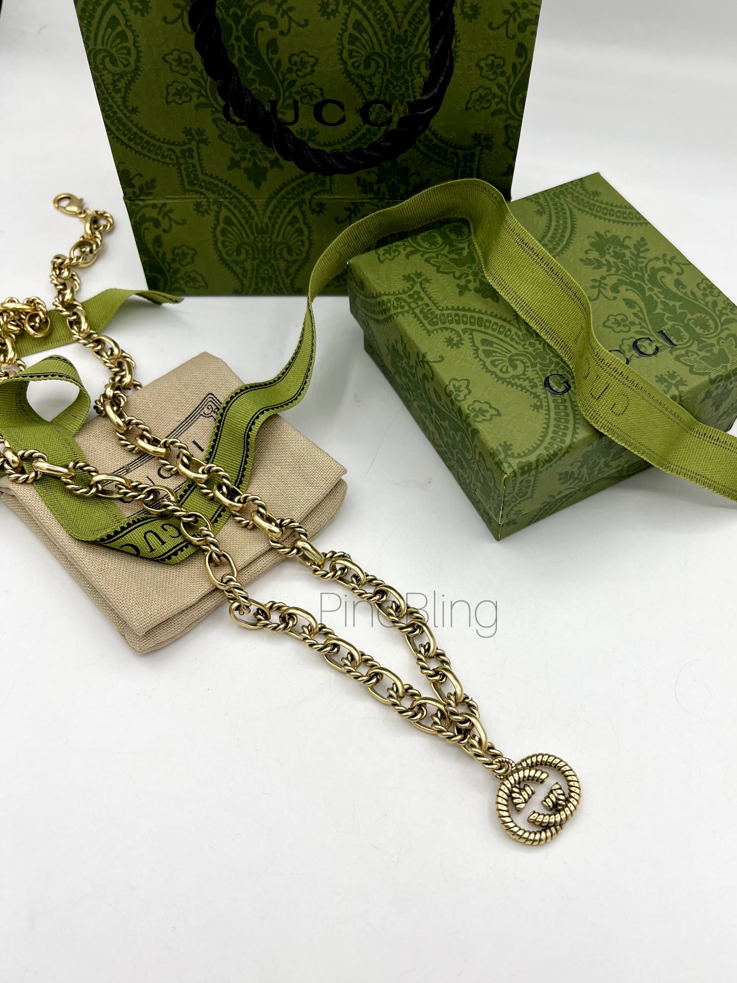 Gold Interlocking Pendant Necklace GU