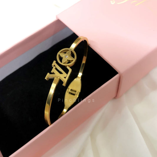 Twin Motif Open Bracelet