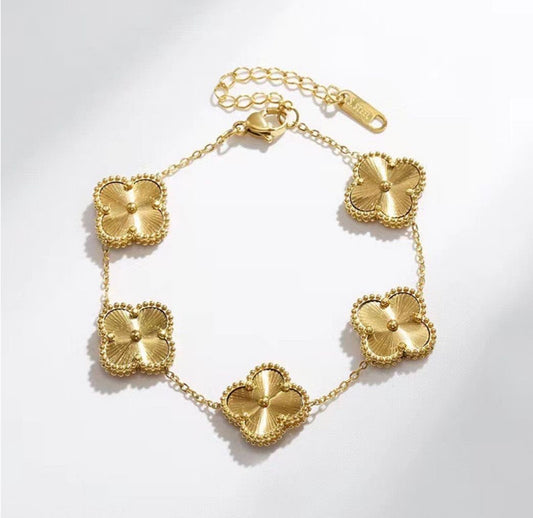 Golden Petal Bloom Bracelet