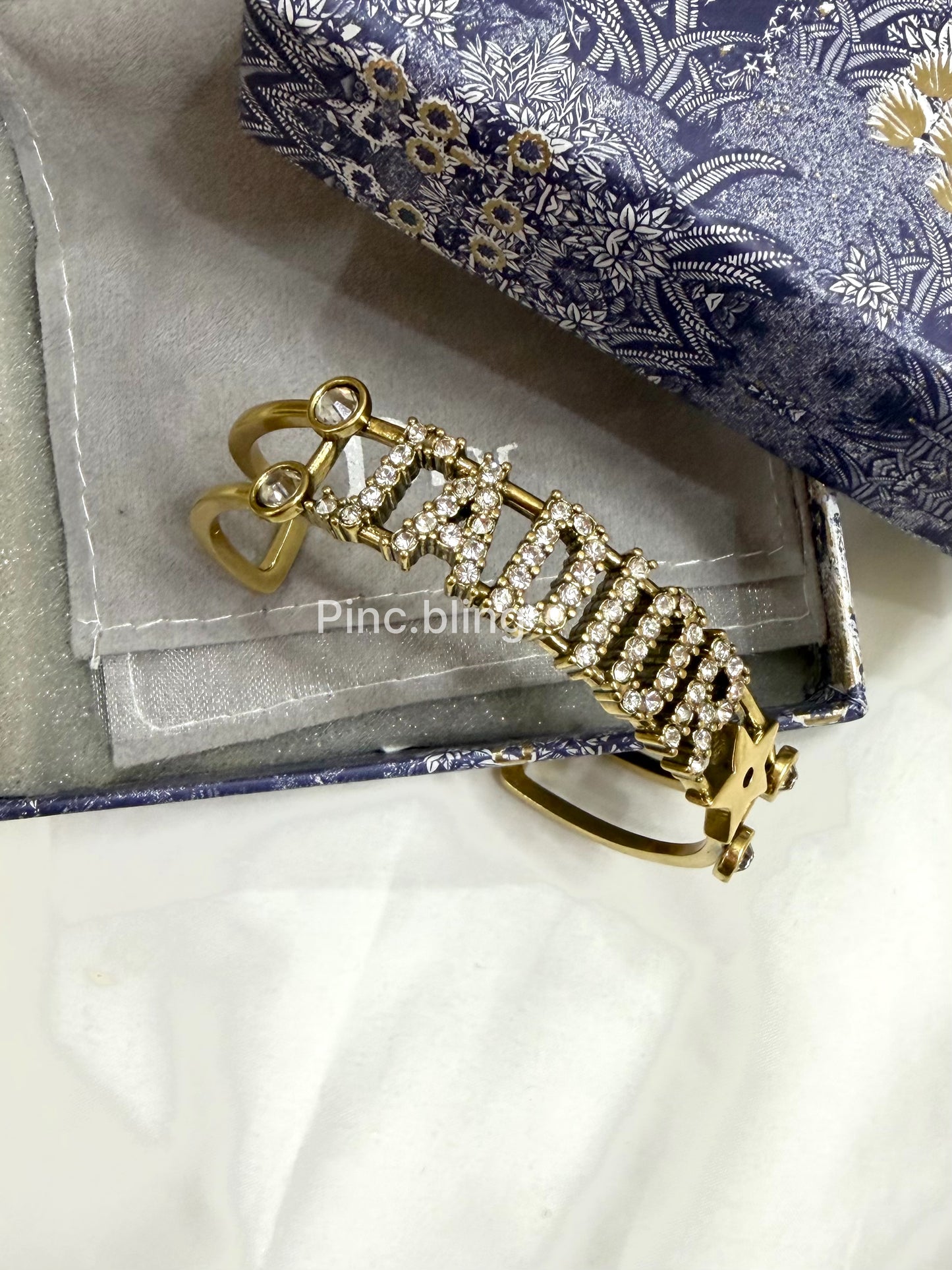 Branded Handcuff DR LxHc