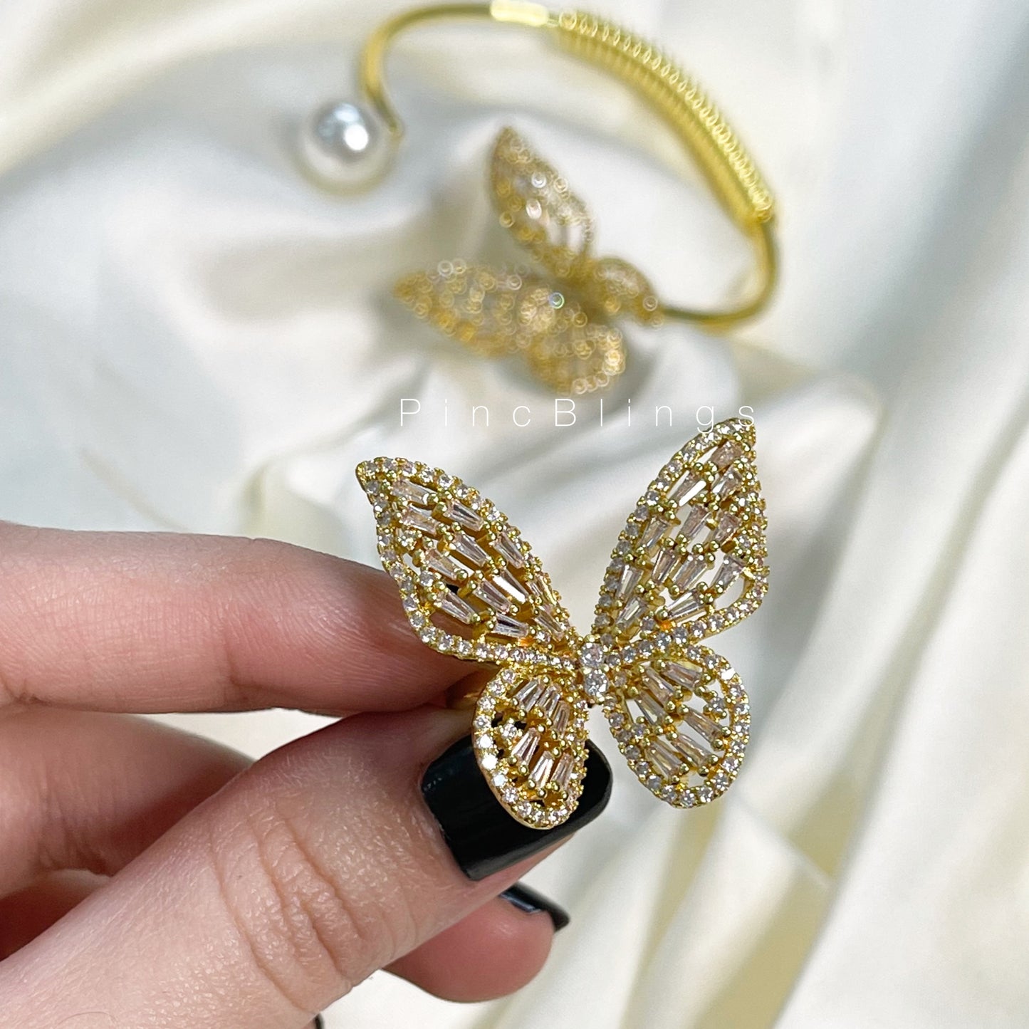 Zirconic butterfly set