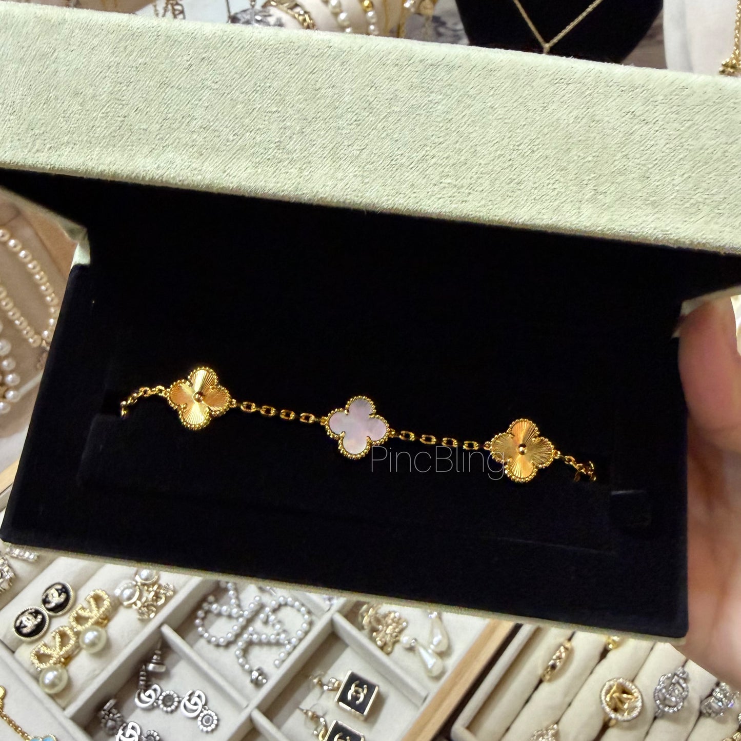 VC magic bracelet LxB