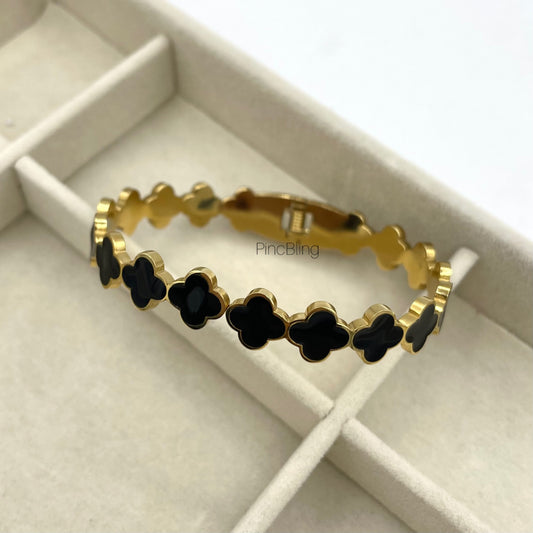 Classic Link Black Accent Bracelet