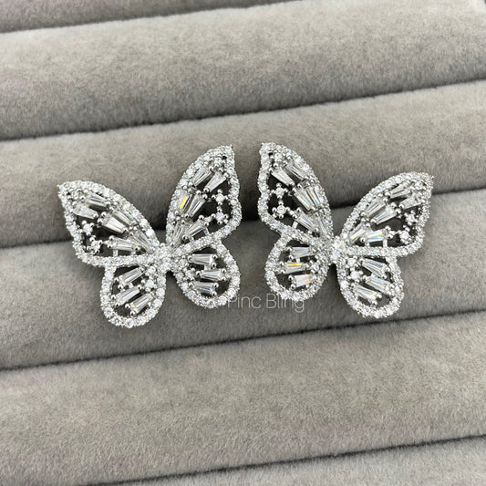 Butterfly ear stud zircon (silver)
