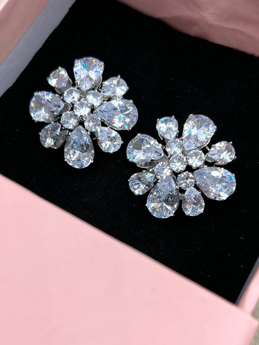 Zircon flower earrings PbE