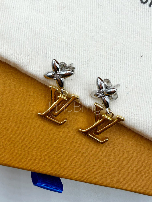 Branded logo studs LxE