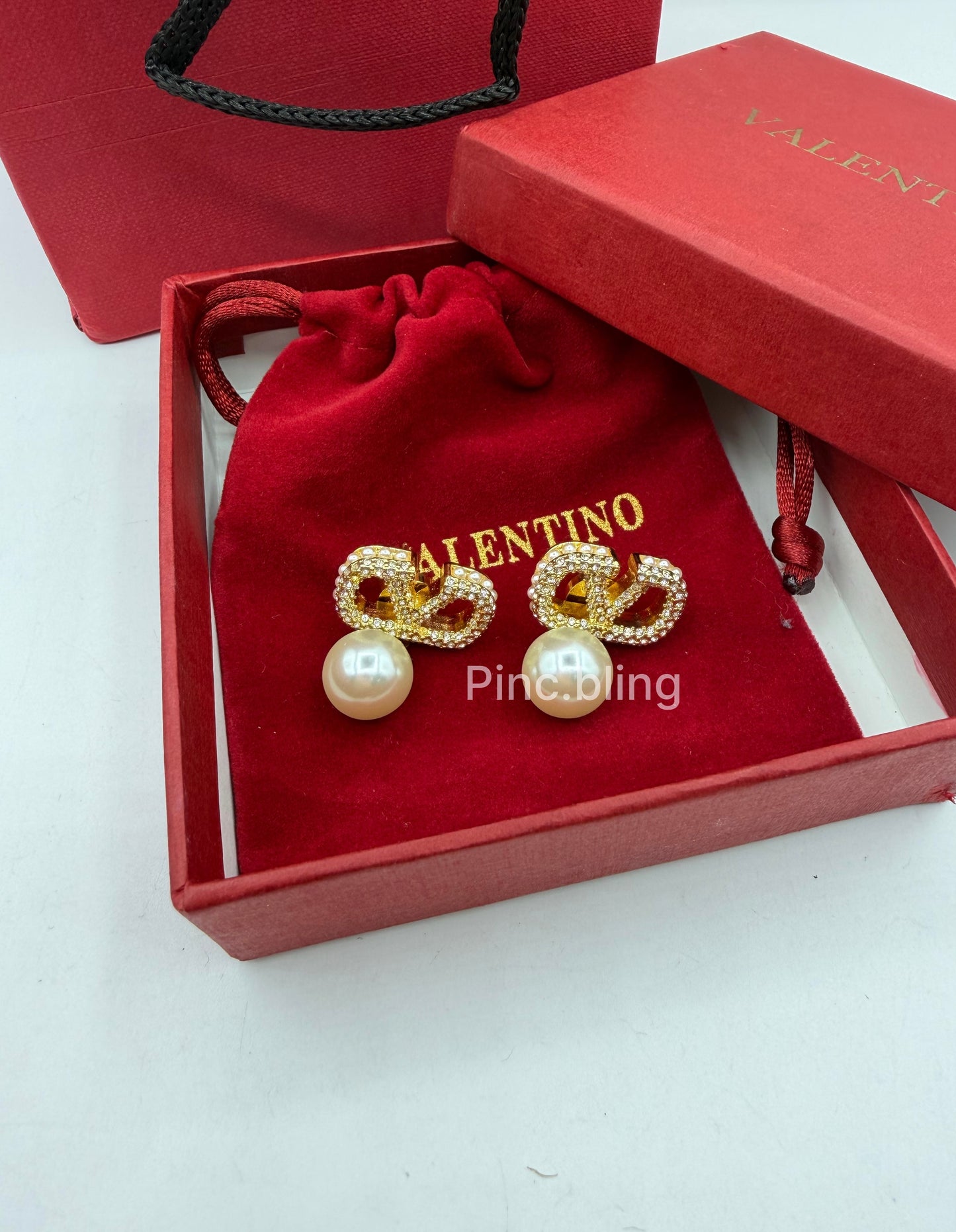 GARAVANI VLogo crystal and pearl-embellished drop earring LxE