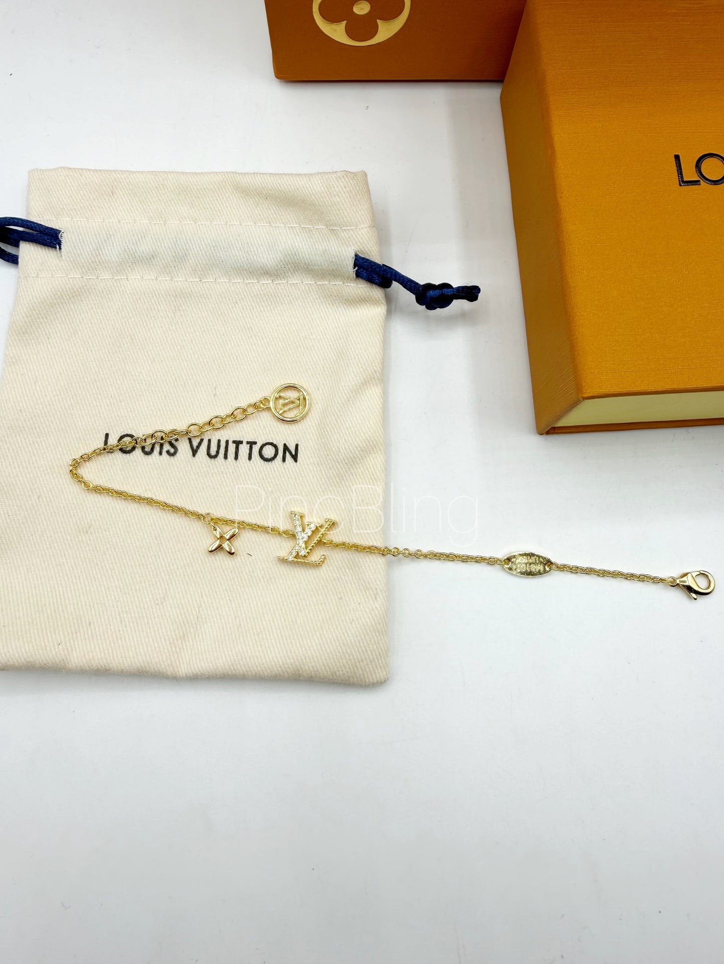 Branded logo bracelet LxB