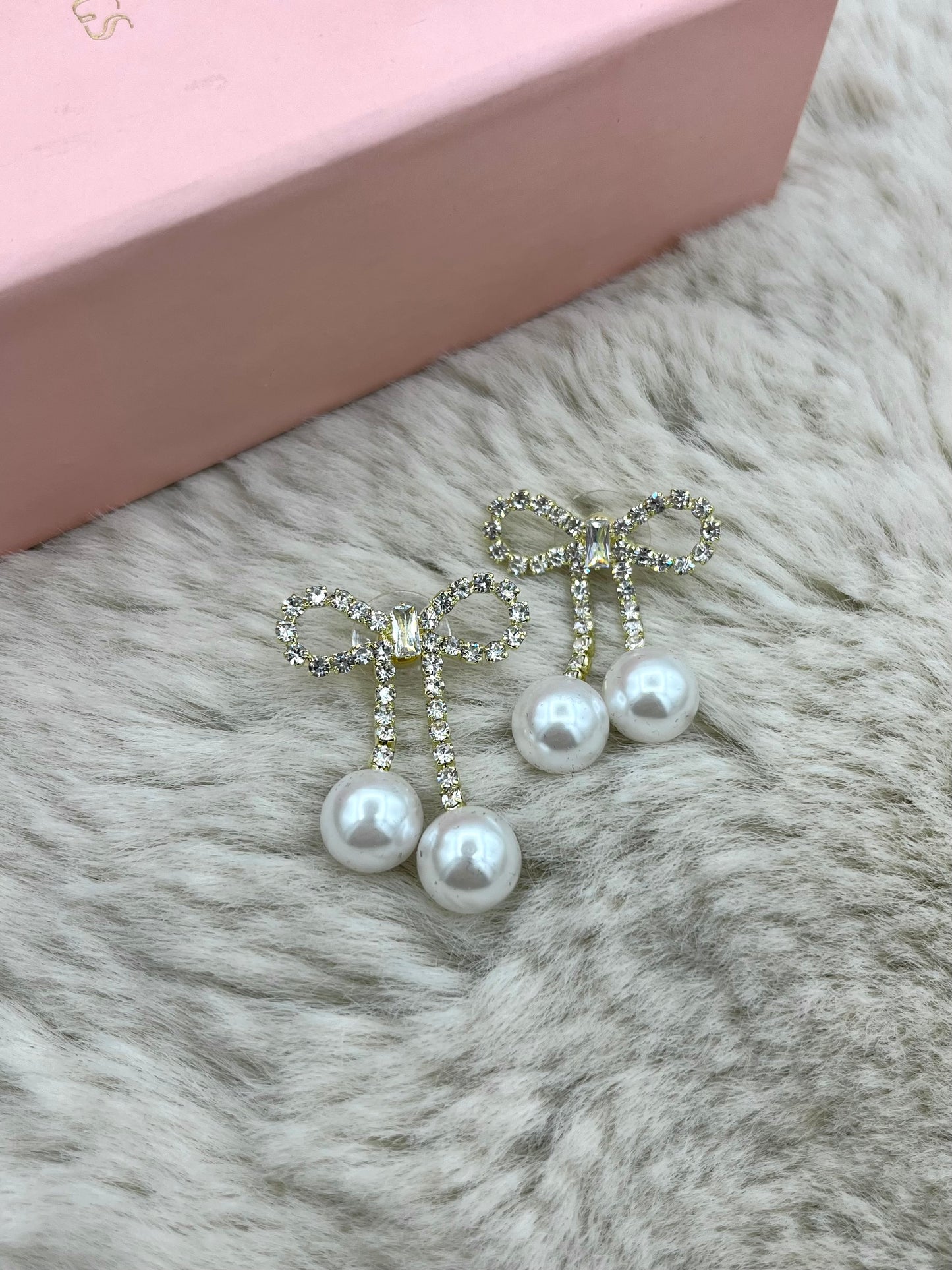 Zircon bow earrings PbE