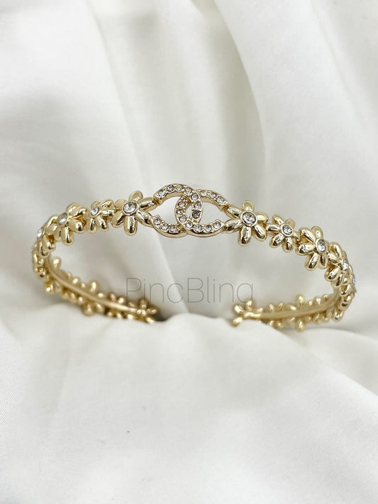 Gold Chain-Link Bracelet