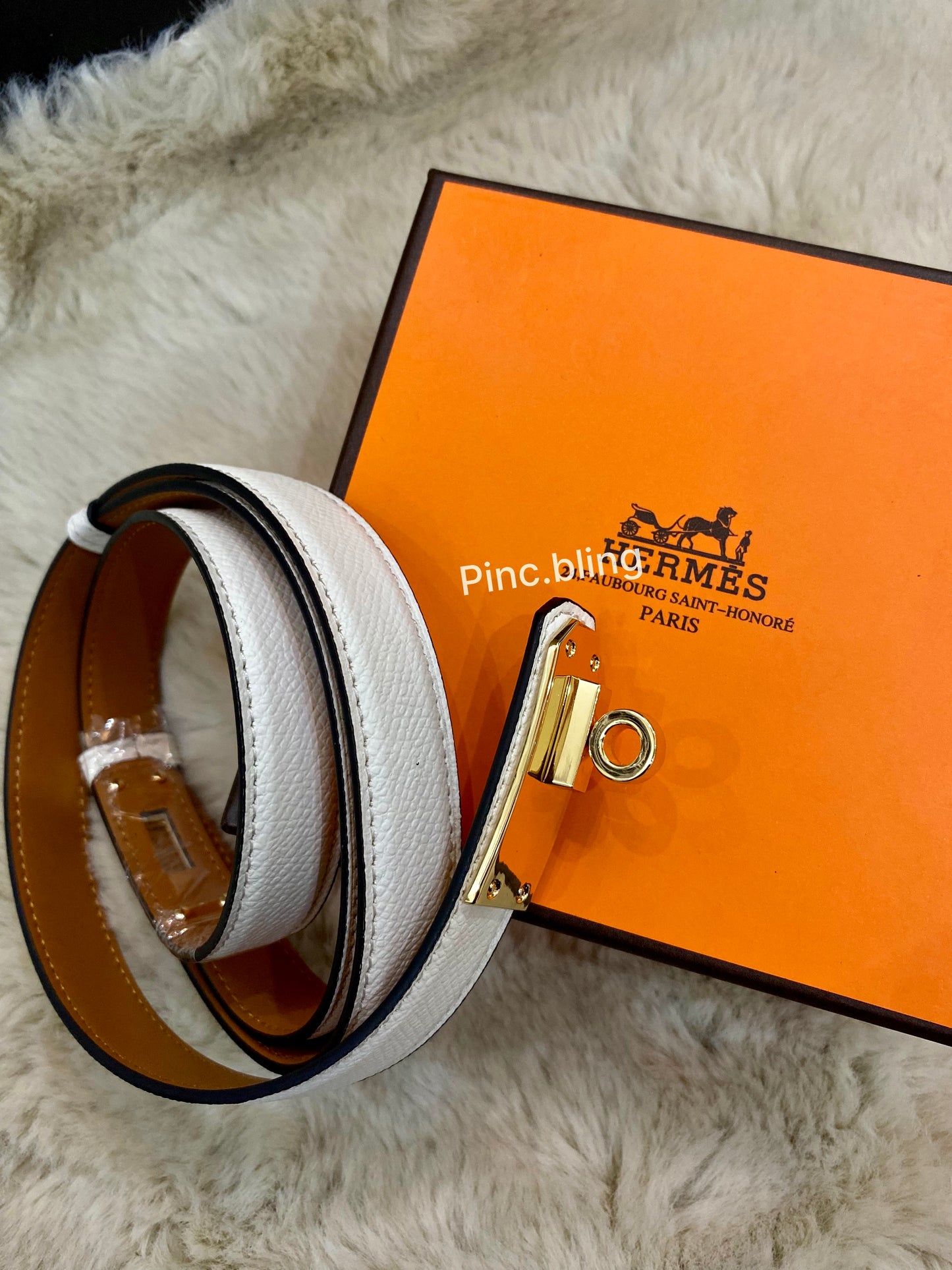 Branded ladies white belt BLT