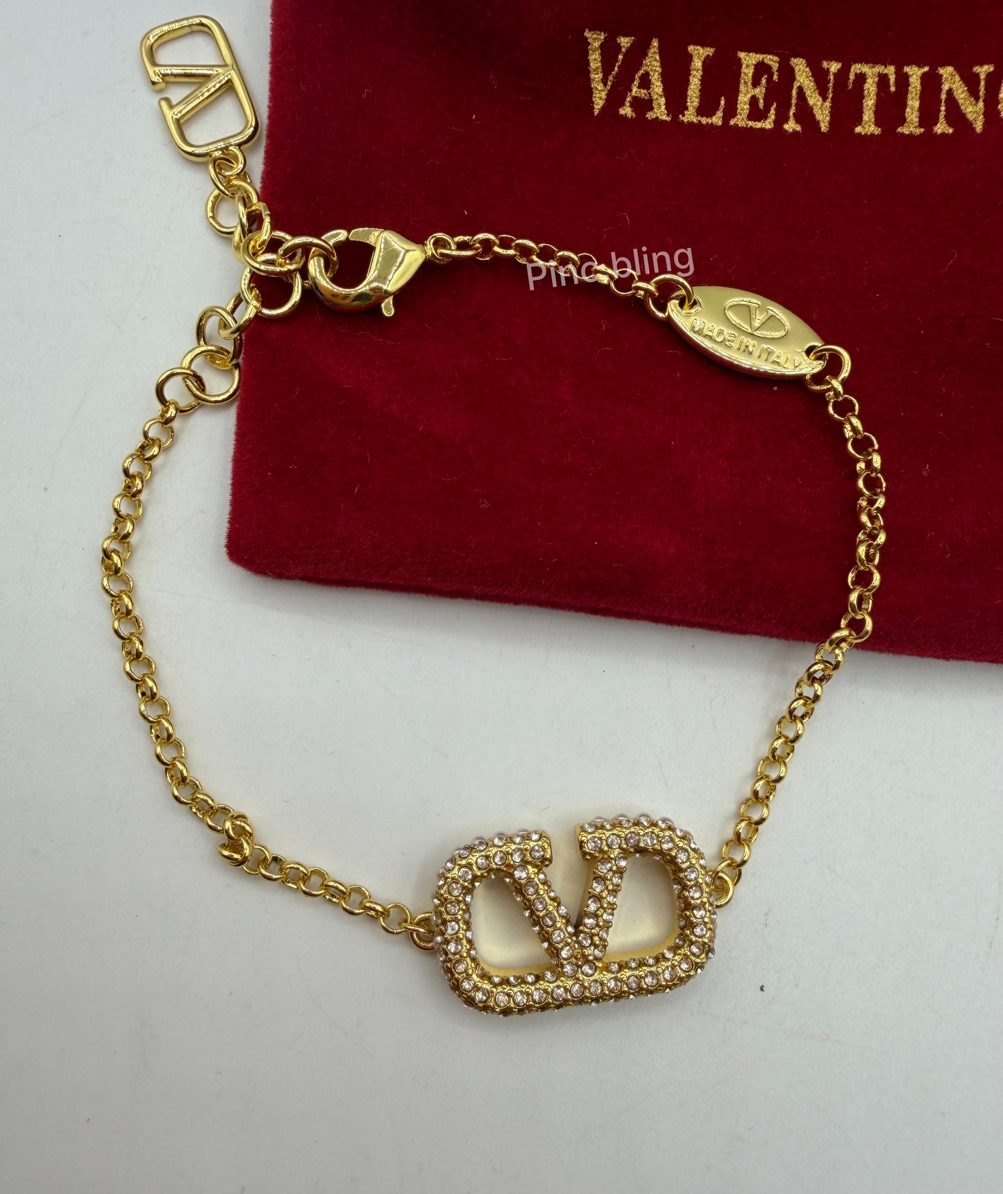Vlogo Signature Gold Metal Bracelet LxB