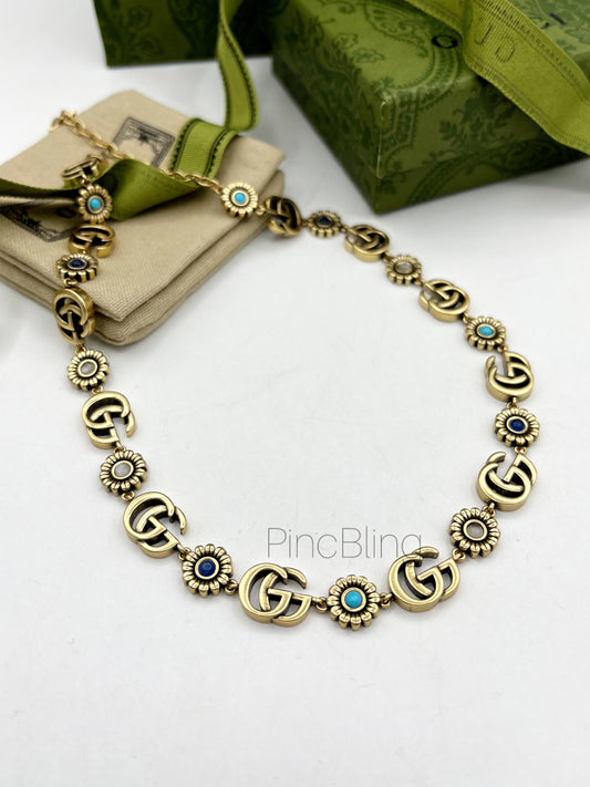 Classic Interlocking Necklace GU
