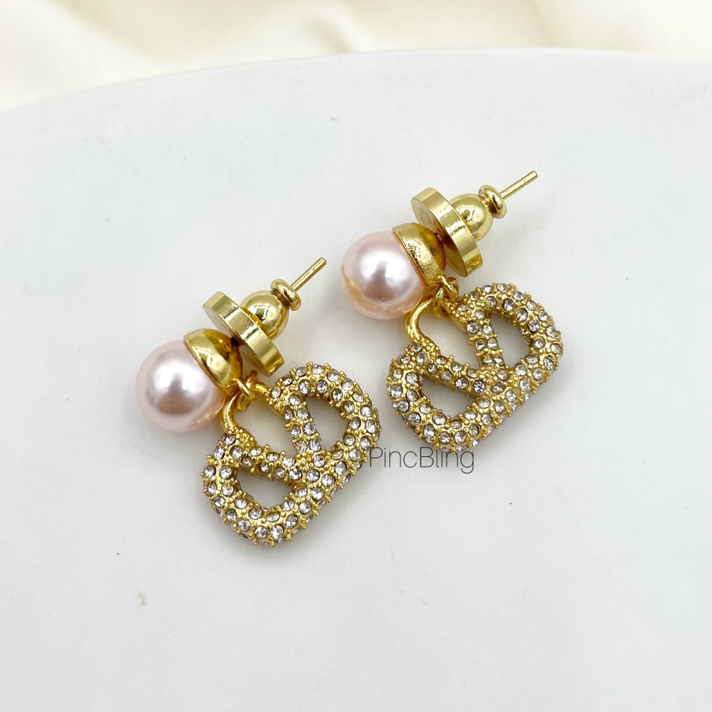 Textured Pearl Luxe Earing