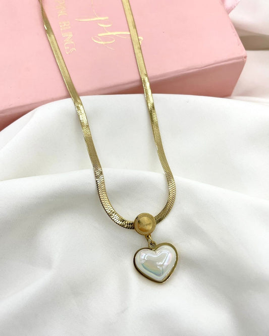 Pop White Heart Necklace