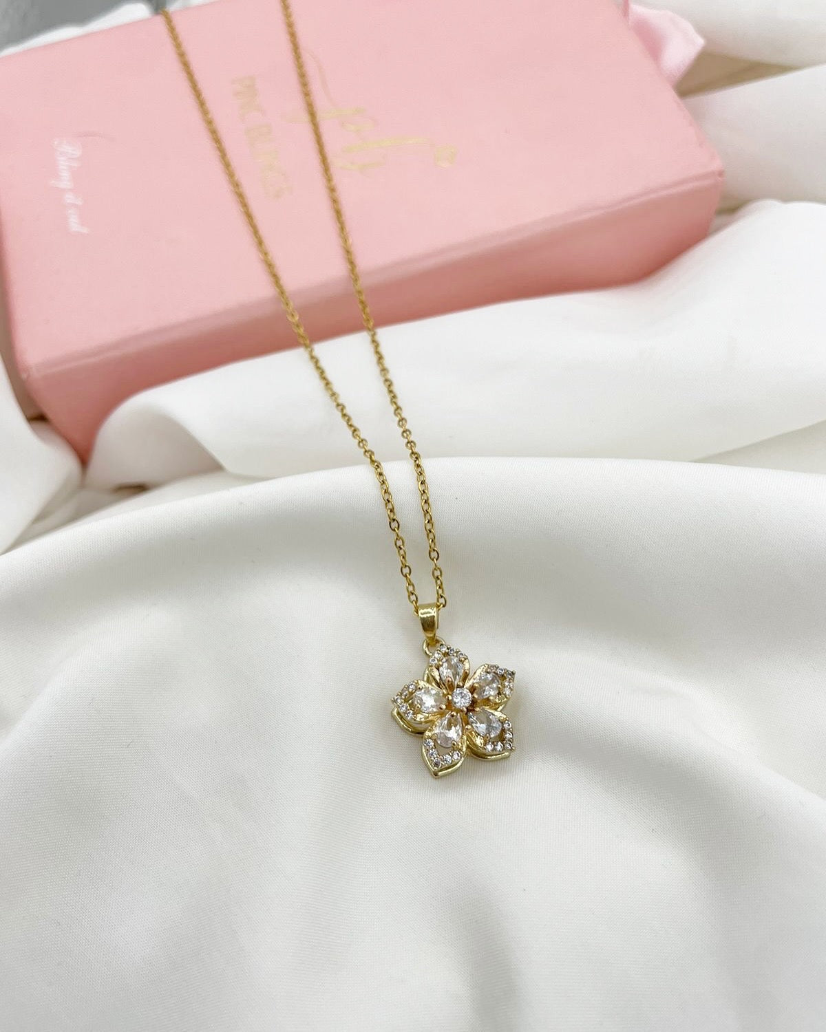 Flower Stone Necklace